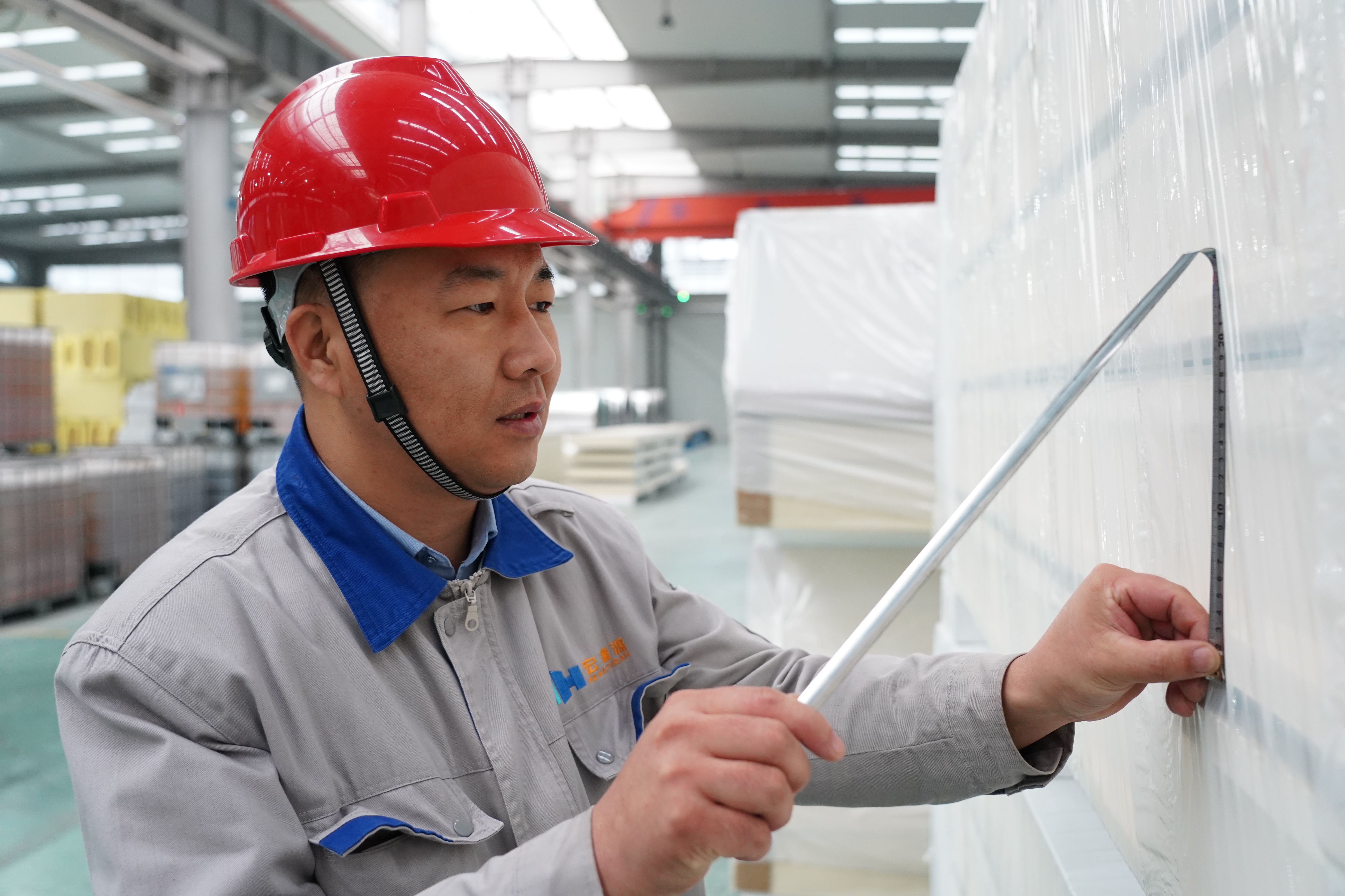 鍍鋅板廠家王上?！眯蔫T者技必良(圖1)